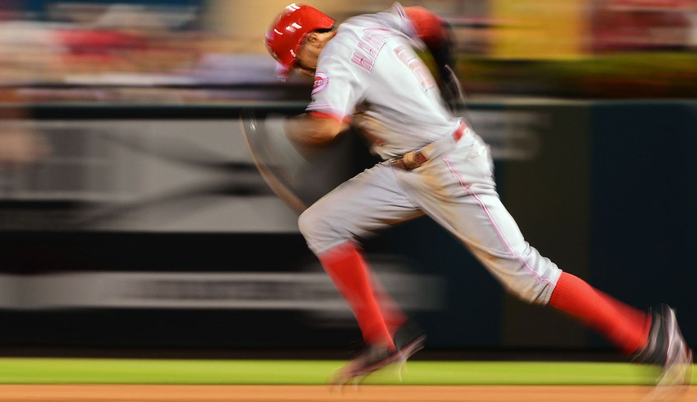 SEE IT: Reds outfielder Billy Hamilton uses his speed to make incredible  diving catch – New York Daily News