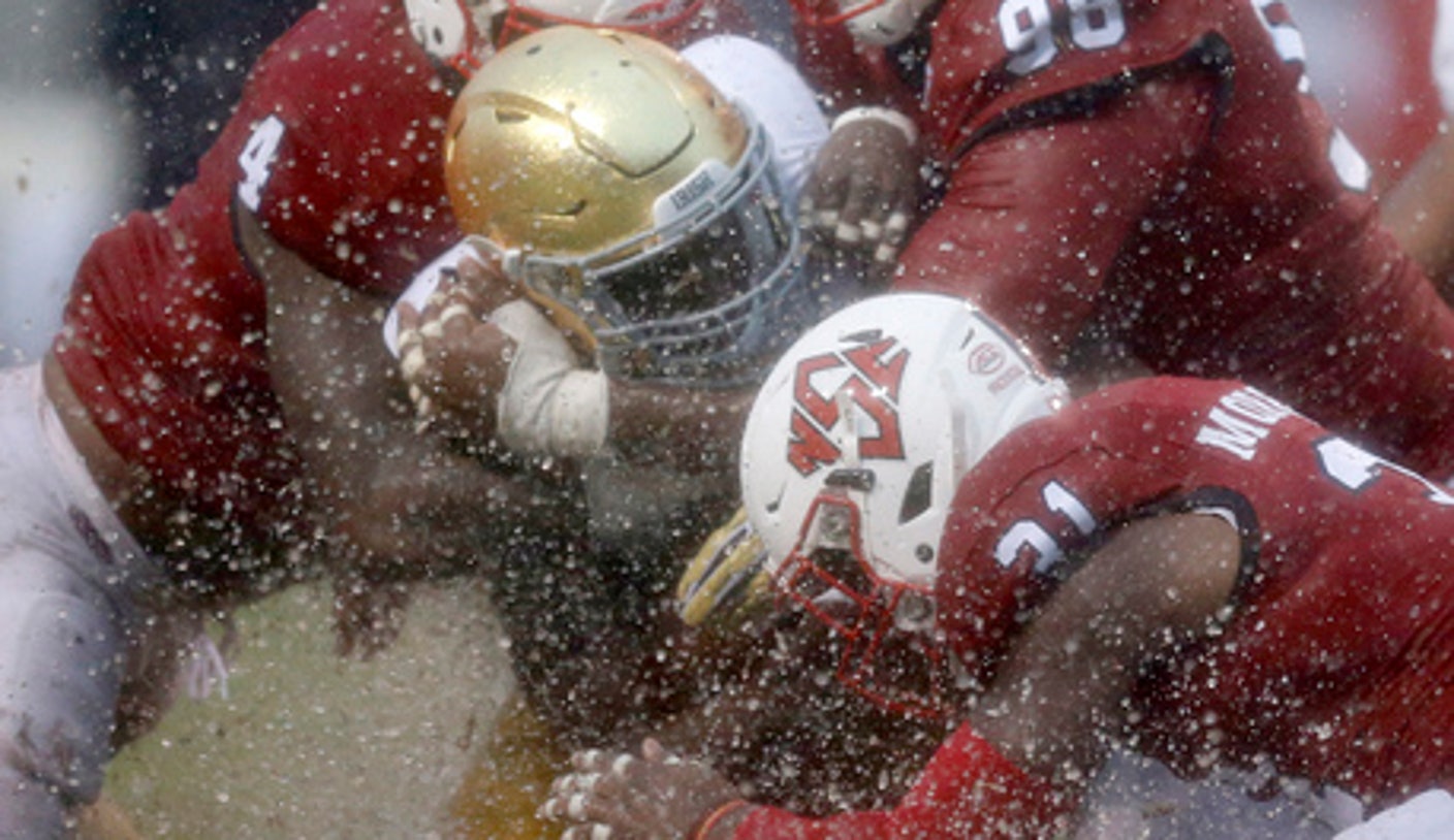 Washington Commanders, Cleveland Browns pre-season game resumes after  lightning storm delay