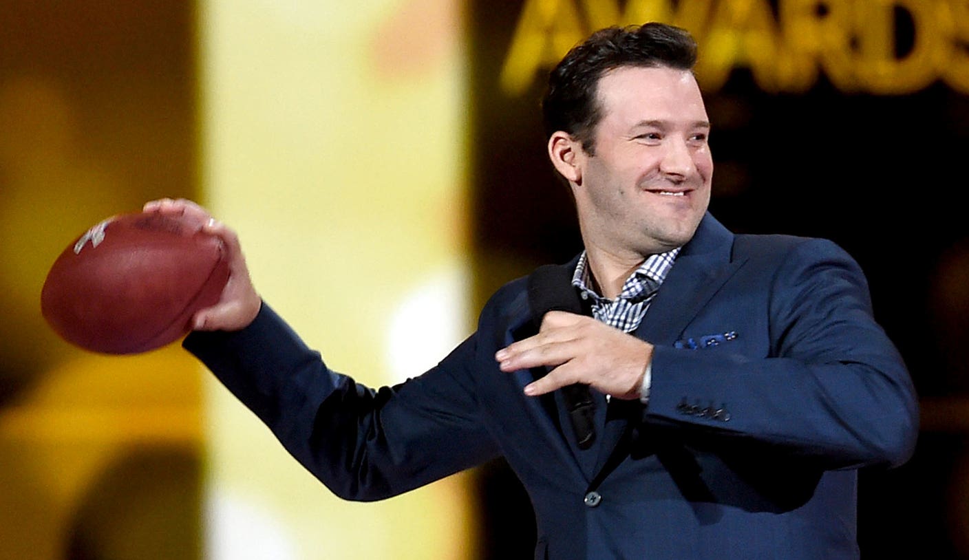 Meet 'Arts-and-Craftsy' Tony Romo in new commercial