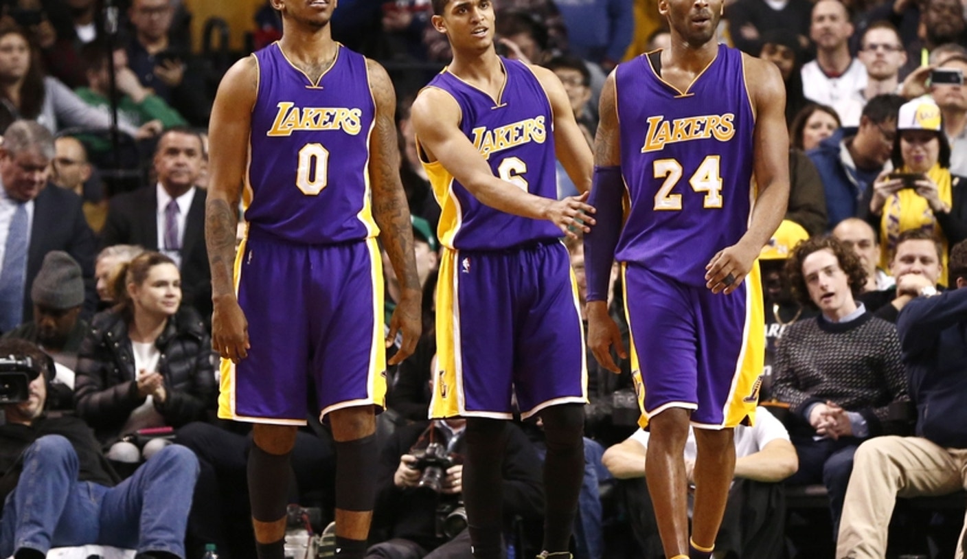 Lakers Examining La S Options At Shooting Guard Going Forward Fox Sports