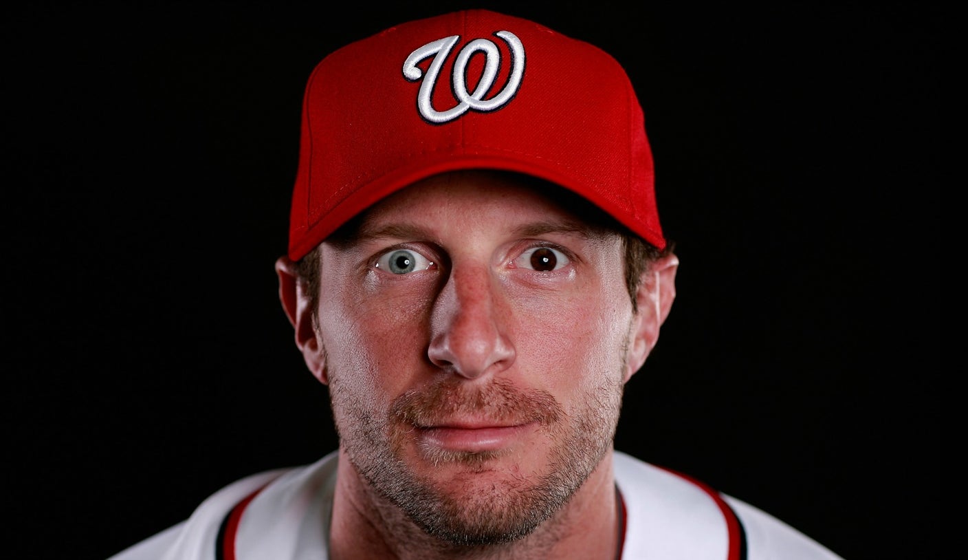 Max Scherzer's new dog has two different colored eyes just like