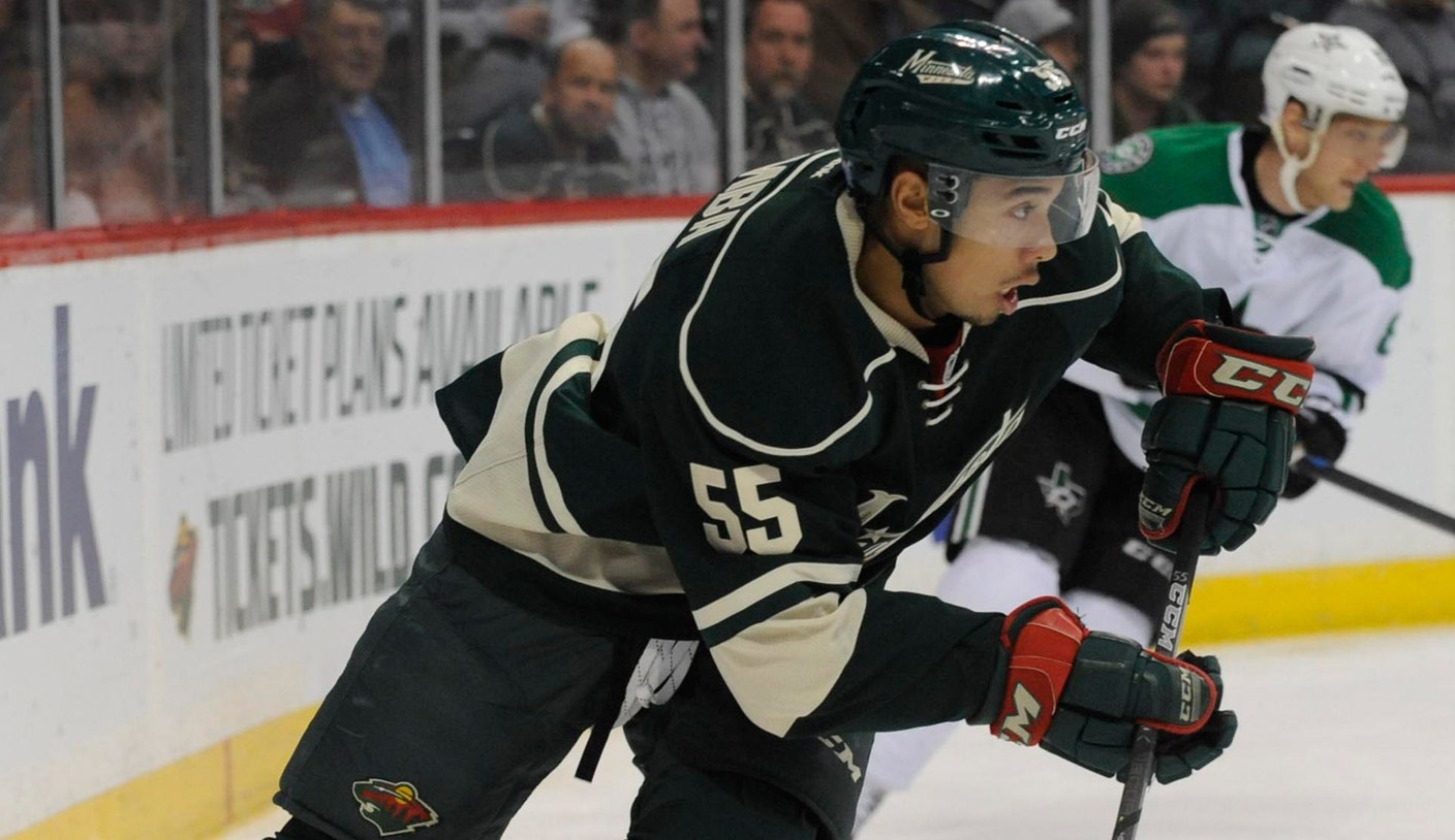 Wild S Dumba Fails To Connect In Happy Gilmore Imitation Fox Sports