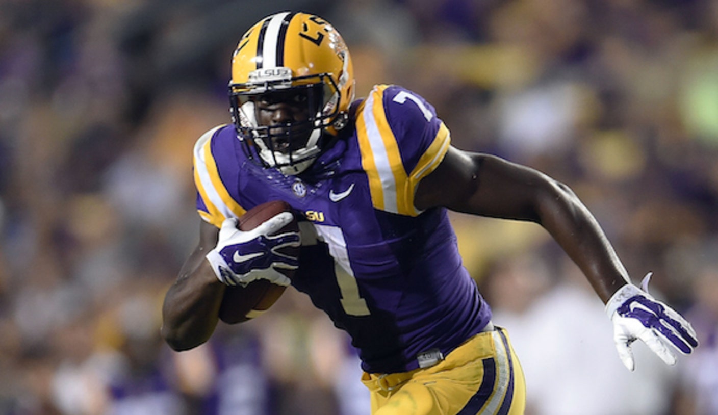 LSU Football: Tigers to wear white helmets and pants, purple jersey