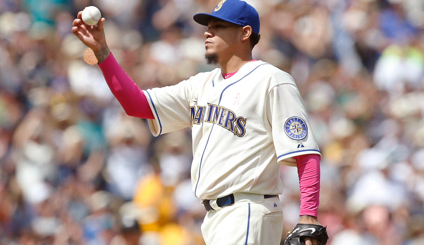 A's get best of Mariners, Felix Hernandez in 2-0 win