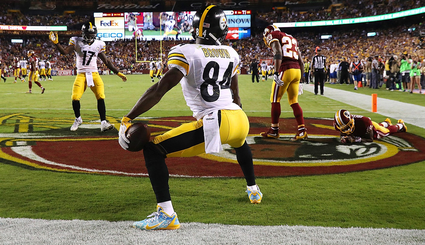 Antonio Brown pads pocket with Bucs' Super Bowl LV victory