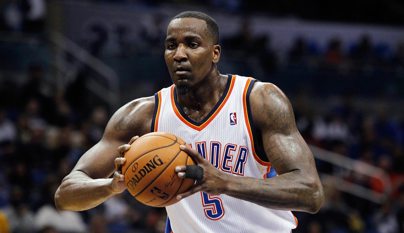 BREAKING: Kendrick Perkins is back to the city he played his All American  game in. He is going to represent the King's men during the playoffs. The  Cleveland C…