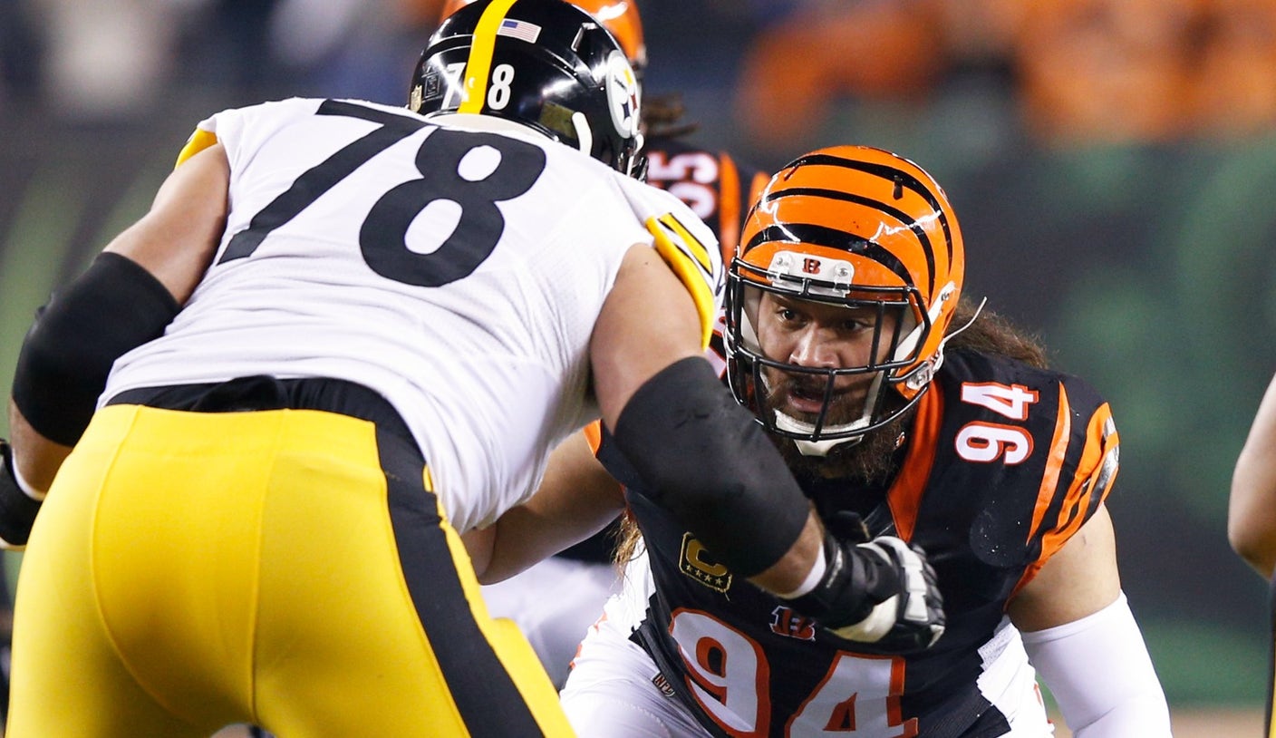 Bengals DE Domata Peko actually called the Steelers 'pieces of bleep'