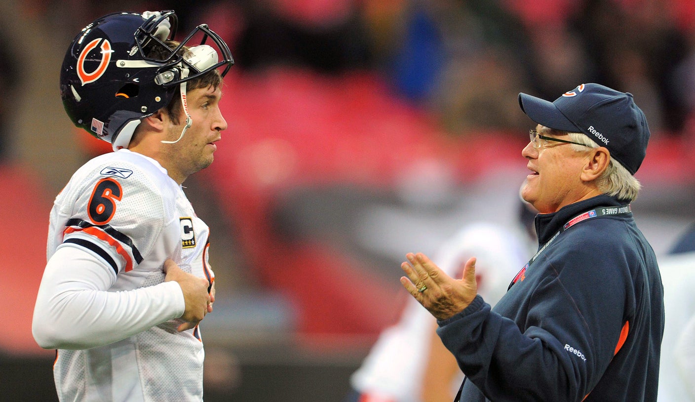 Report: Browns interview ex-Rams coach Mike Martz for OC job