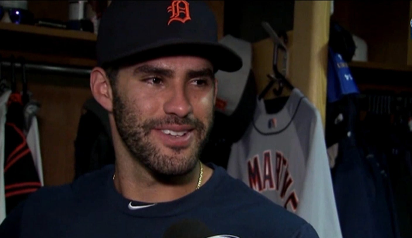Photo: J.D. Martinez is left without a locker in Cleveland