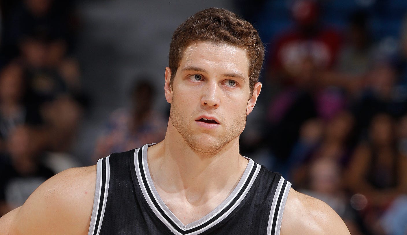 Former BYU Star Jimmer Fredette Signs With Phoenix Suns