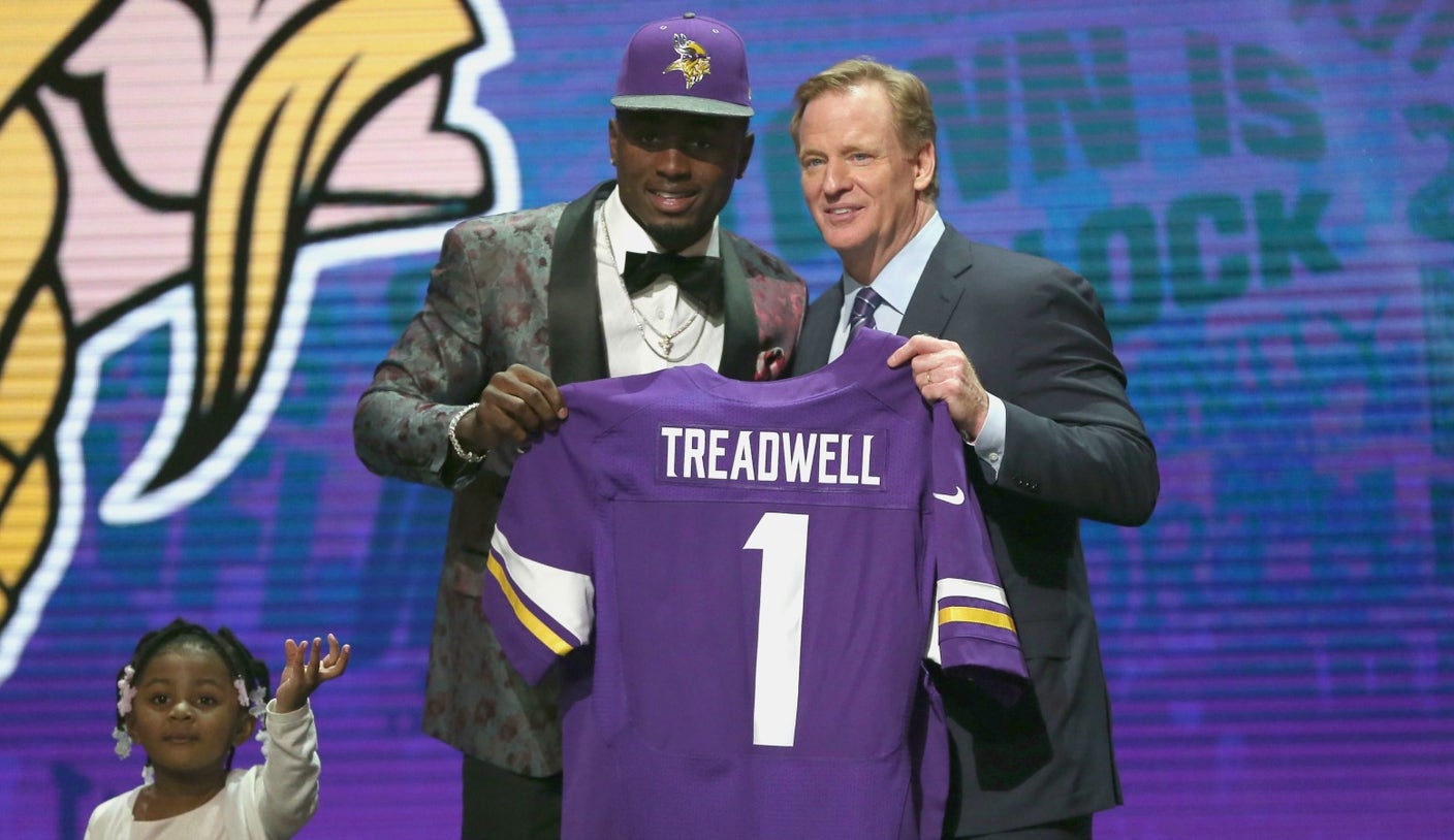 How NFL draft picks get their jerseys so fast