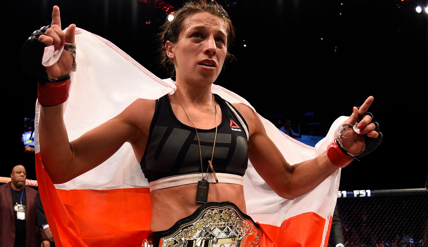 99a71138-092616-UFC-Joanna-