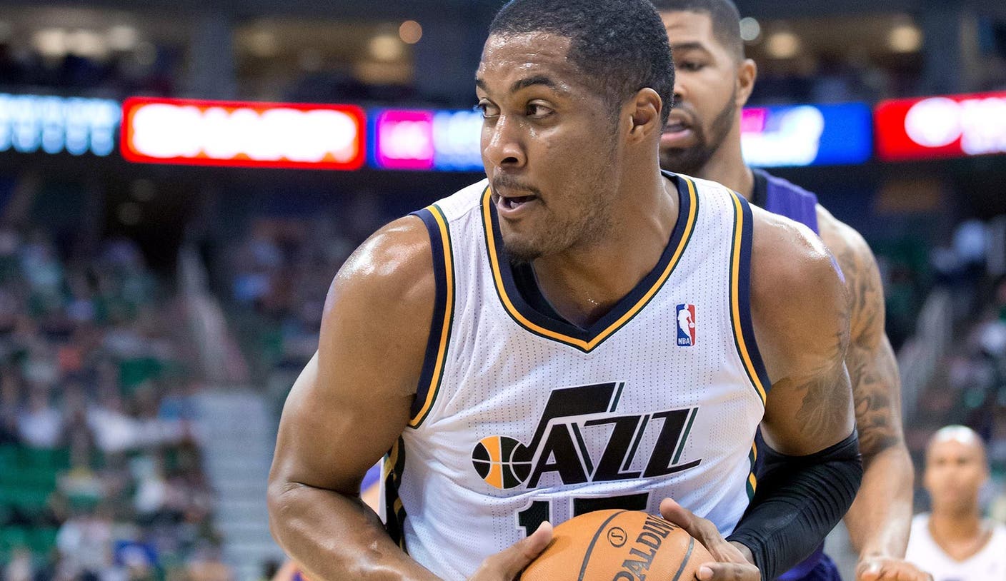 Derrick Favors says the Rockets would've won championships if it