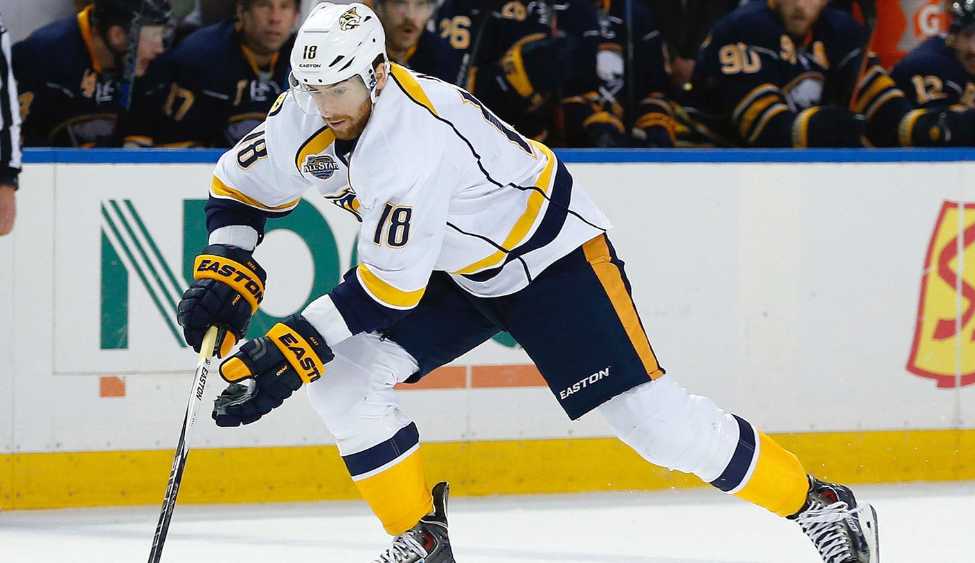 Referee directs profanities at Nashville's James Neal ahead of  embellishment call | FOX Sports, image size:1408x814