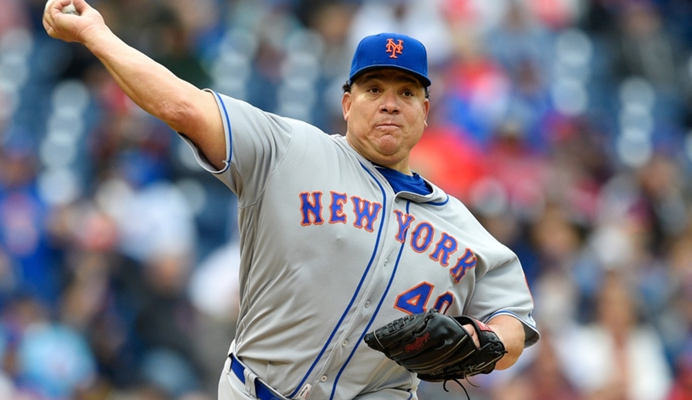 Braves sign (extremely) veteran pitchers Bartolo Colon and R.A. Dickey -  Los Angeles Times