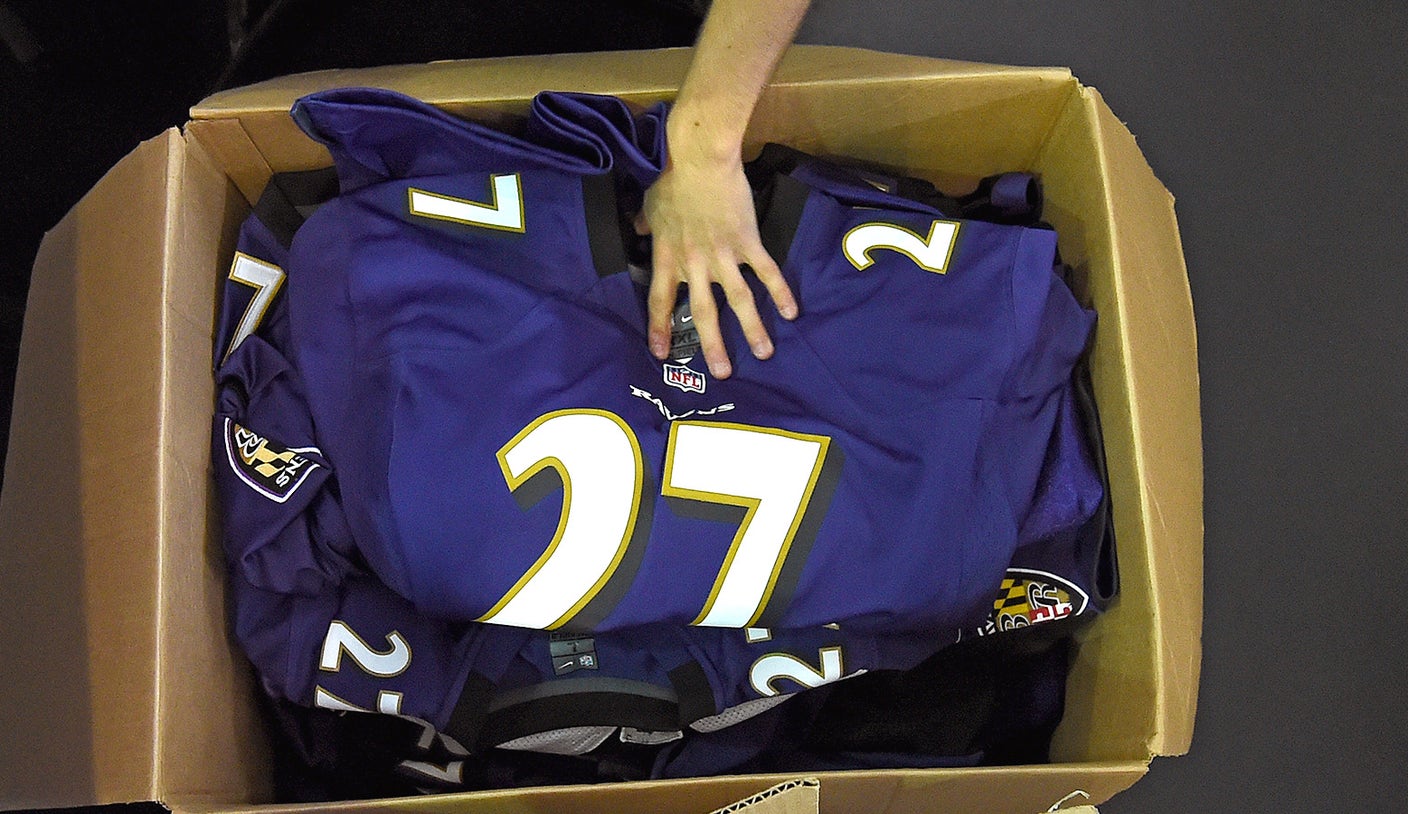 Baltimore Ravens to offer fans Ray Rice jersey exchange - ESPN