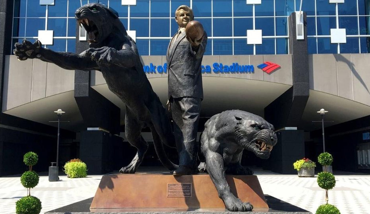 Blue Jays statues for next stadium