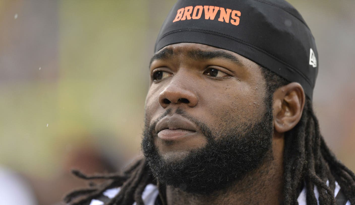 Why NFL linebacker Quentin Groves death deserved bigger headlines