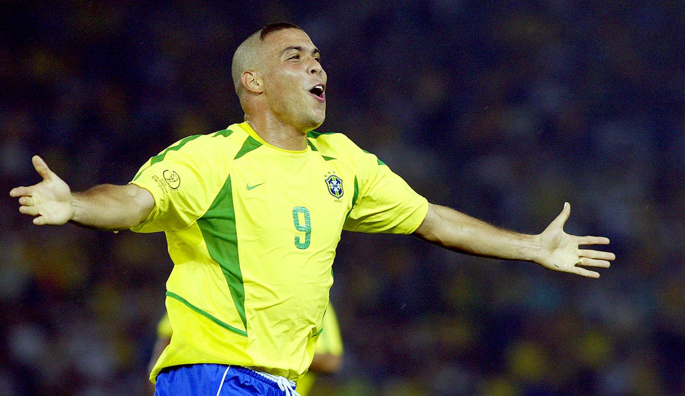 Ronaldo: Pressure 'huge' on Brazil World Cup team | FOX Sports