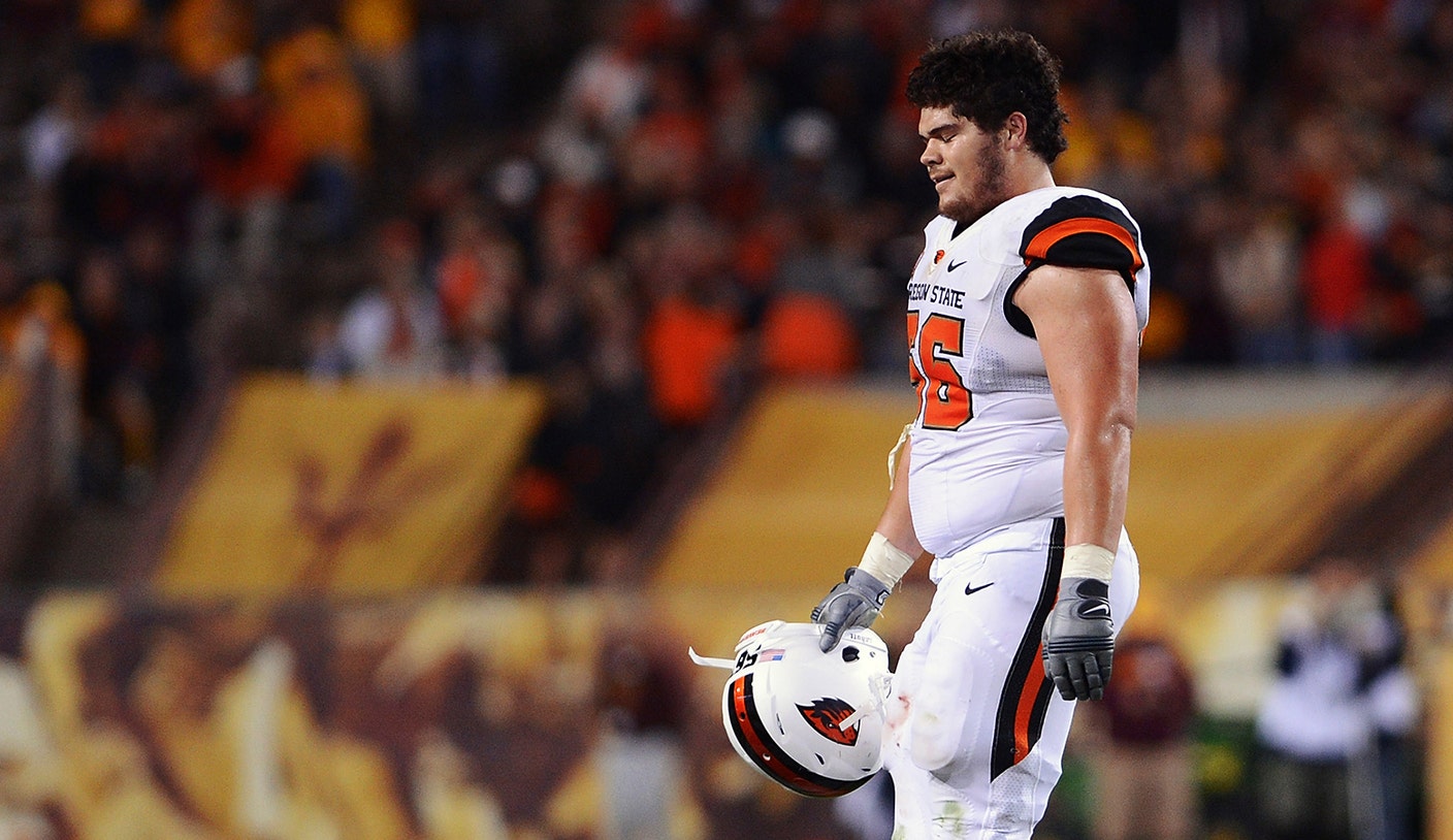 Isaac Seumalo named to Lombardi Award watch list