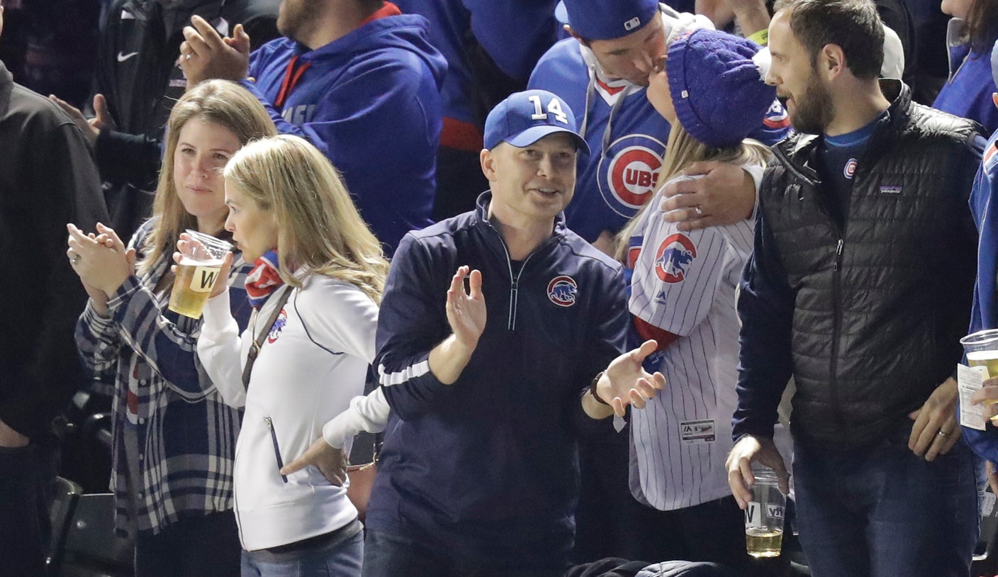 Chicago Cubs Give Steve Bartman $70,000 World Series Championship