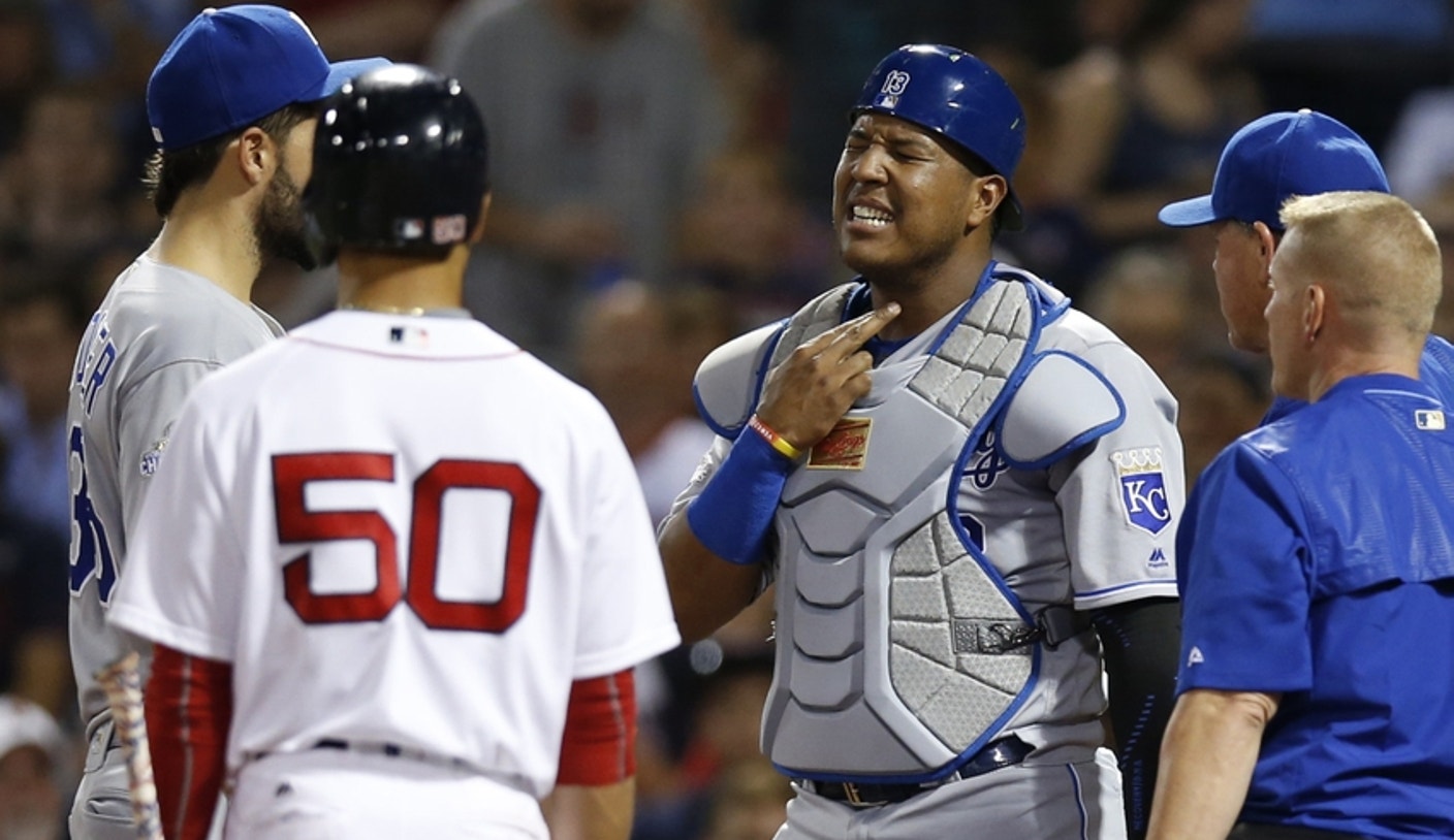 KC Royals: Has Salvador Perez Been Suffering From Over-Use?