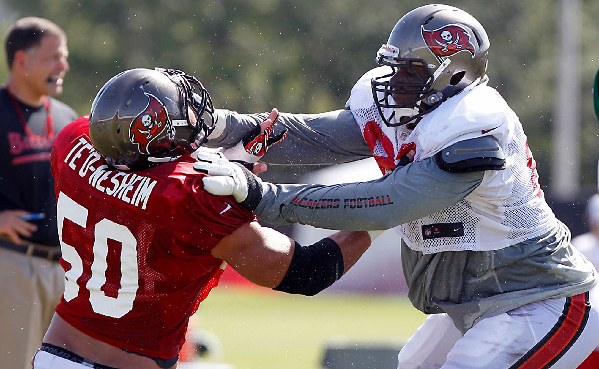 Report: Bucs withdraw offer to Demar Dotson because of ...