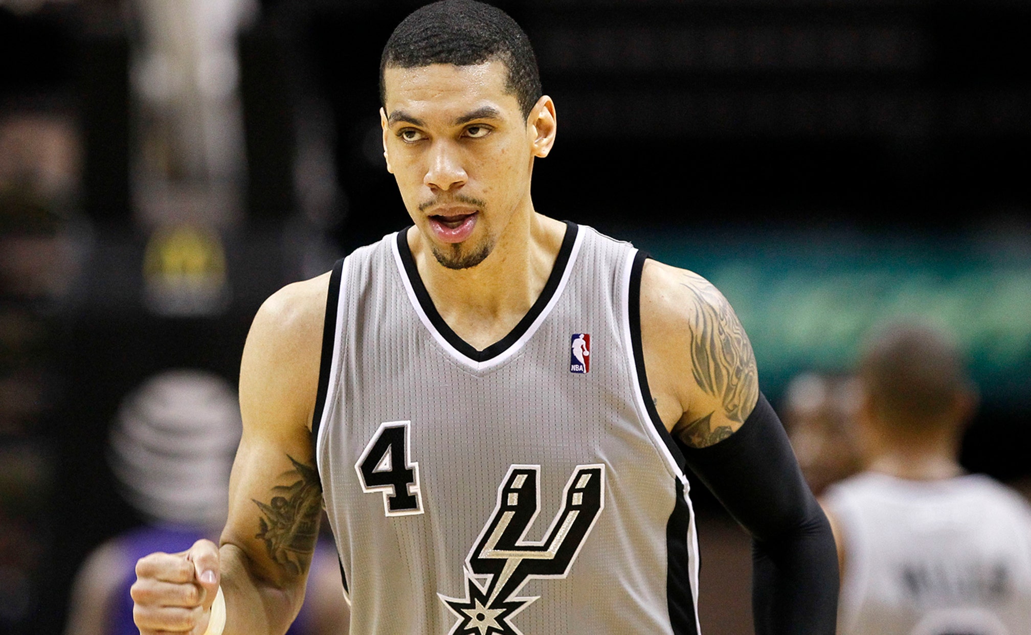 Danny Green Apologizes After Insensitive Holocaust Memorial Selfie Fox Sports