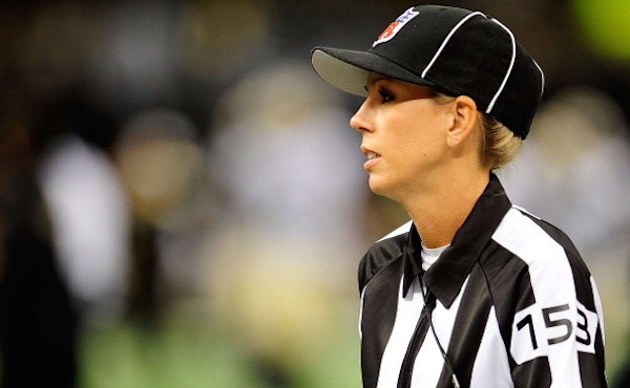 Sarah Thomas Becomes Nfls First Female Official Fox Sports