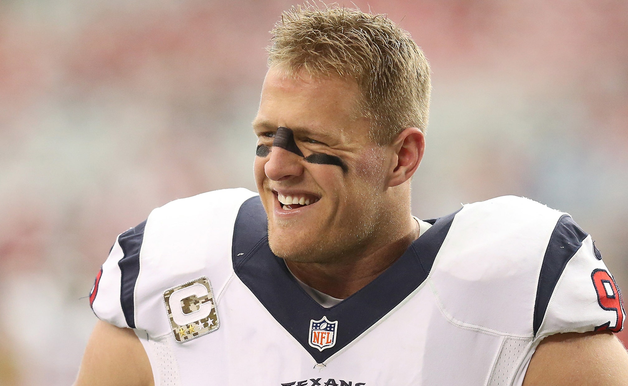 J J Watt Squats Ridiculous Amount Of Weight Fox Sports
