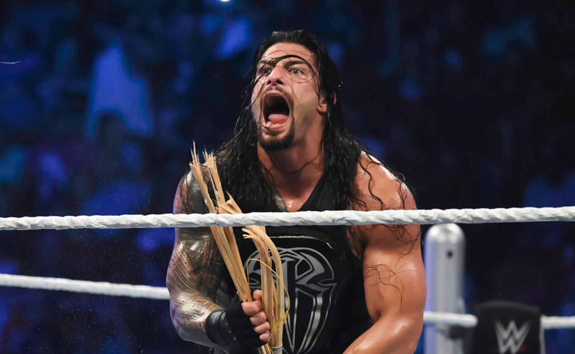 Roman Reigns To Battle Aj Styles For Wwe World Heavyweight Championship Fox Sports