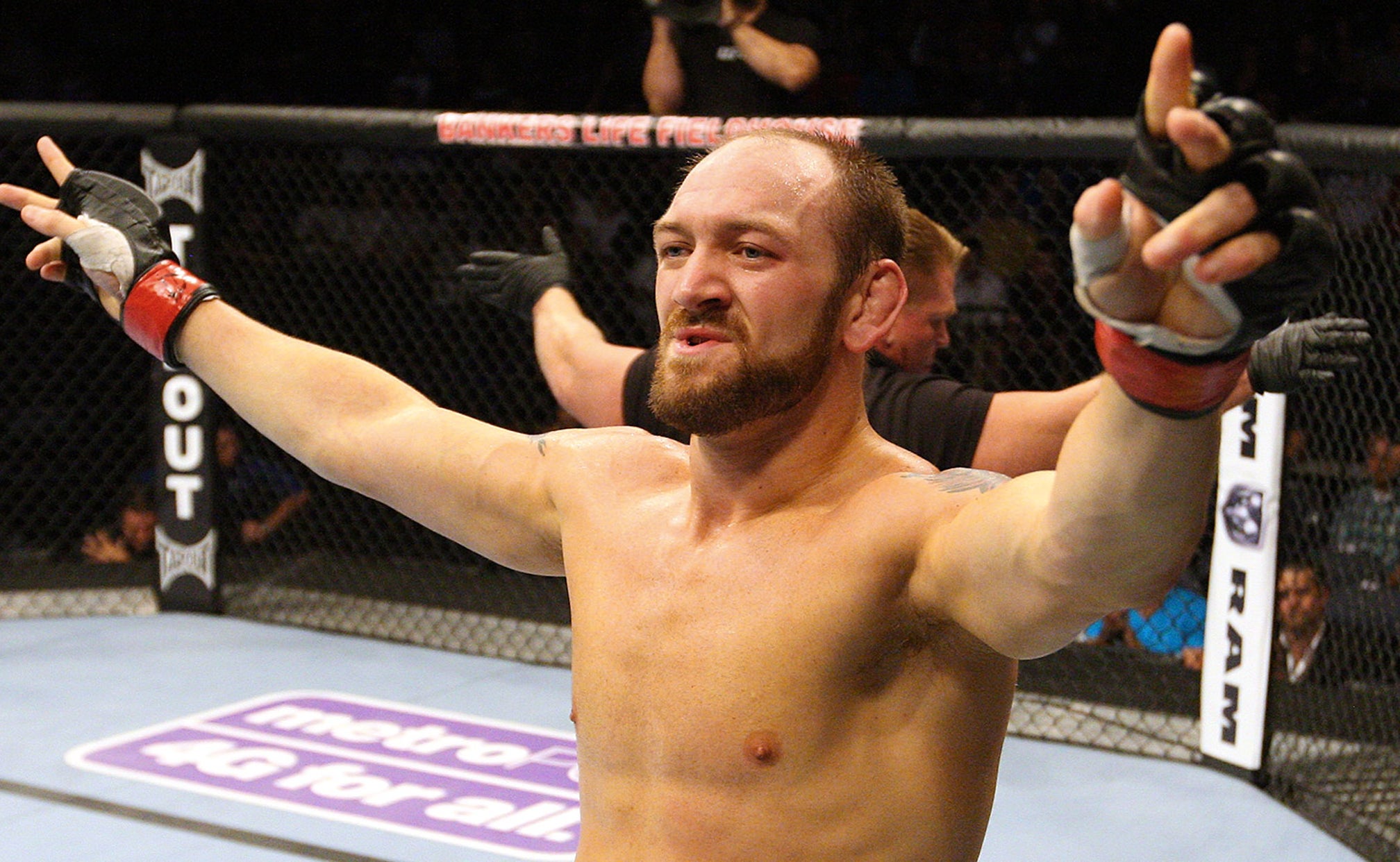 Zak Cummings Wins Exciting Three Round Battle Over Nicolas Dalby At Ufc Zagreb Fox Sports