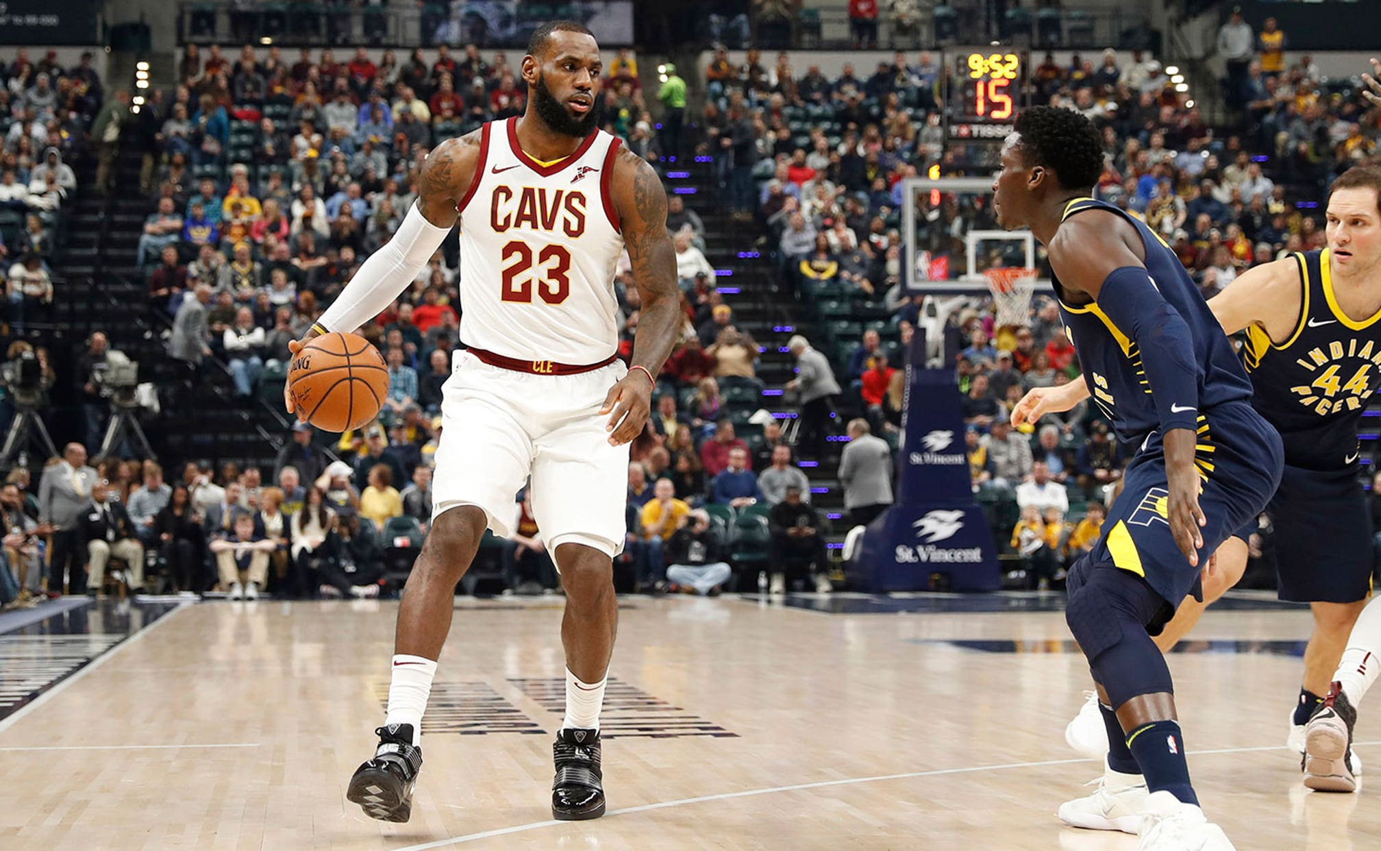 Oladipo, Pacers end Cavaliers 13game winning streak FOX Sports