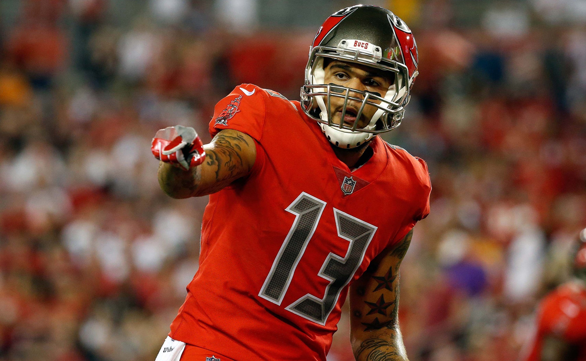 Tampa Bay Buccaneers Agree To Five-year, $82.5 Million Extension With ...