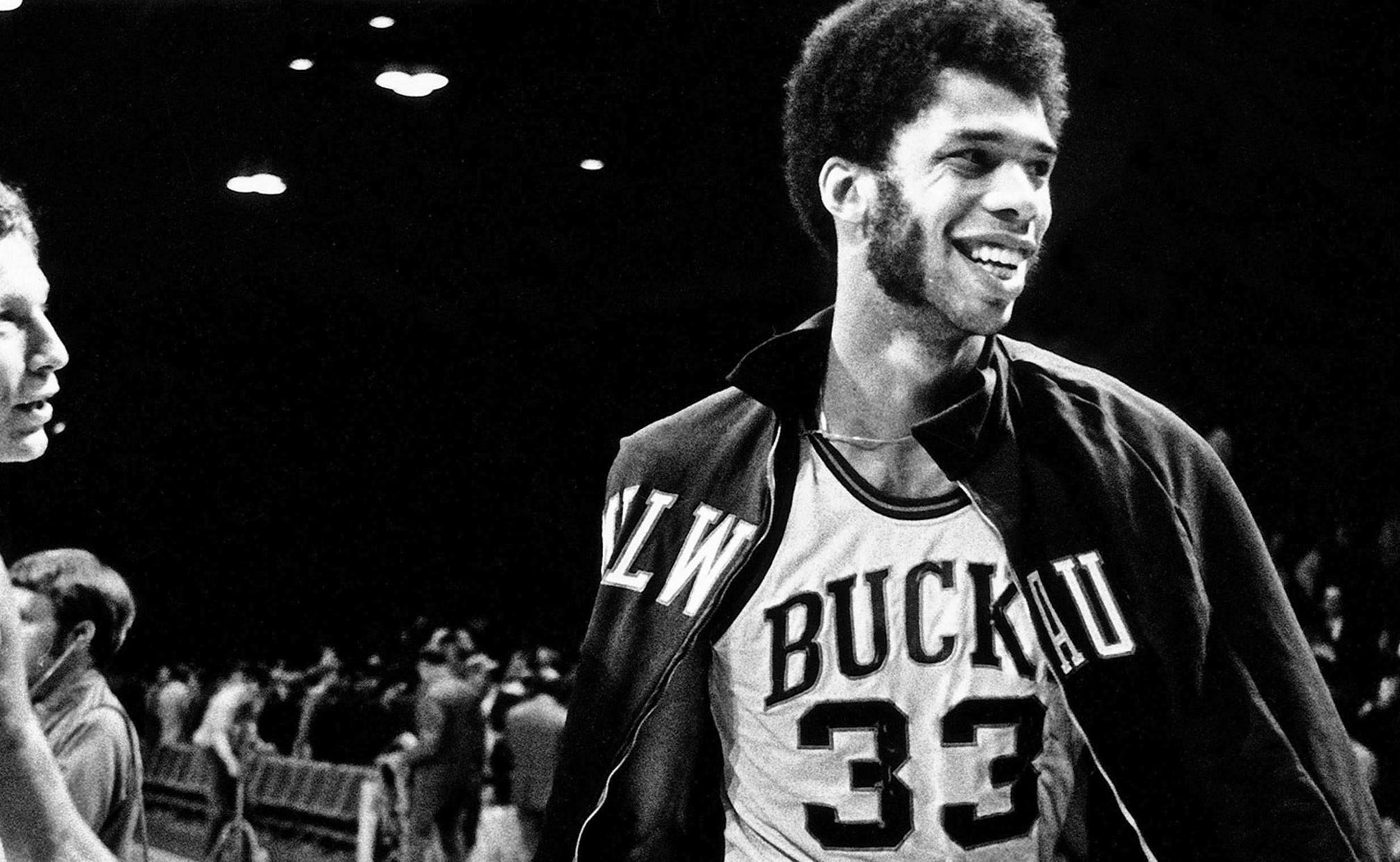 Kareem Abdul Jabbar Interested In Rejoining Bucks Franchise Fox Sports