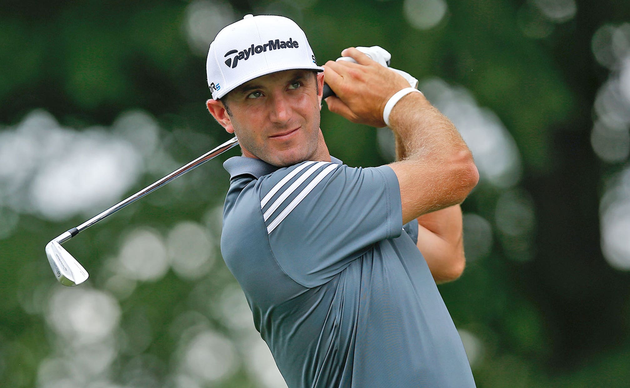 Dustin Johnson Shoots 65 To Take Colonial Lead Fox Sports