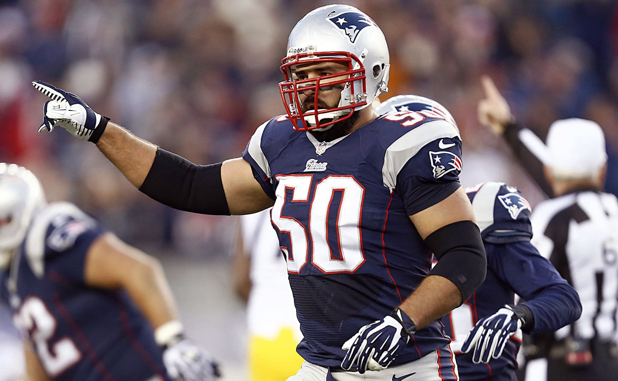 Photo Rob Ninkovich Has Message To Patriots Haters During Ring Party Fox Sports