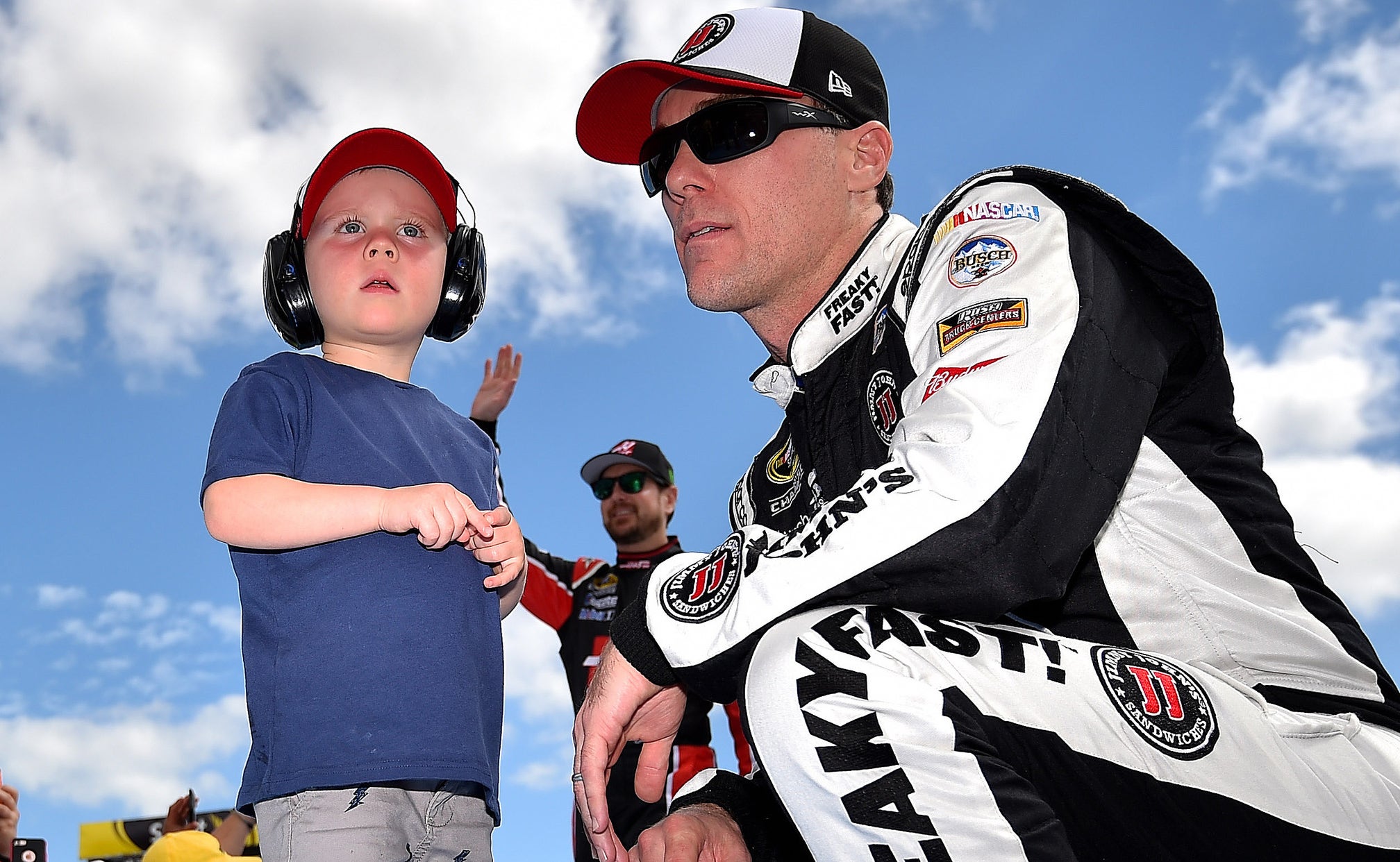 Kevin Harvick's 3-year-old son, Keelan, gets behind the wheel | FOX Sports