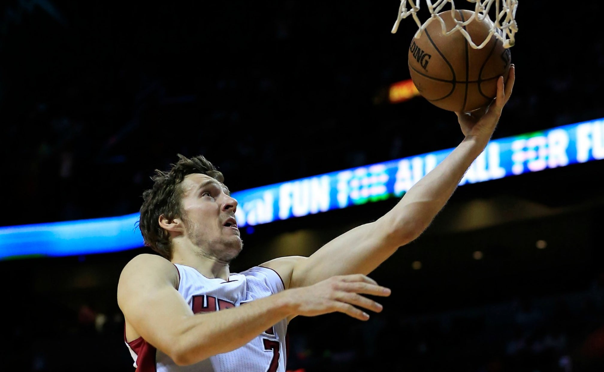 Goran Dragic Wants To Stay In Miami Has Formed Good Partnership With Wade Fox Sports