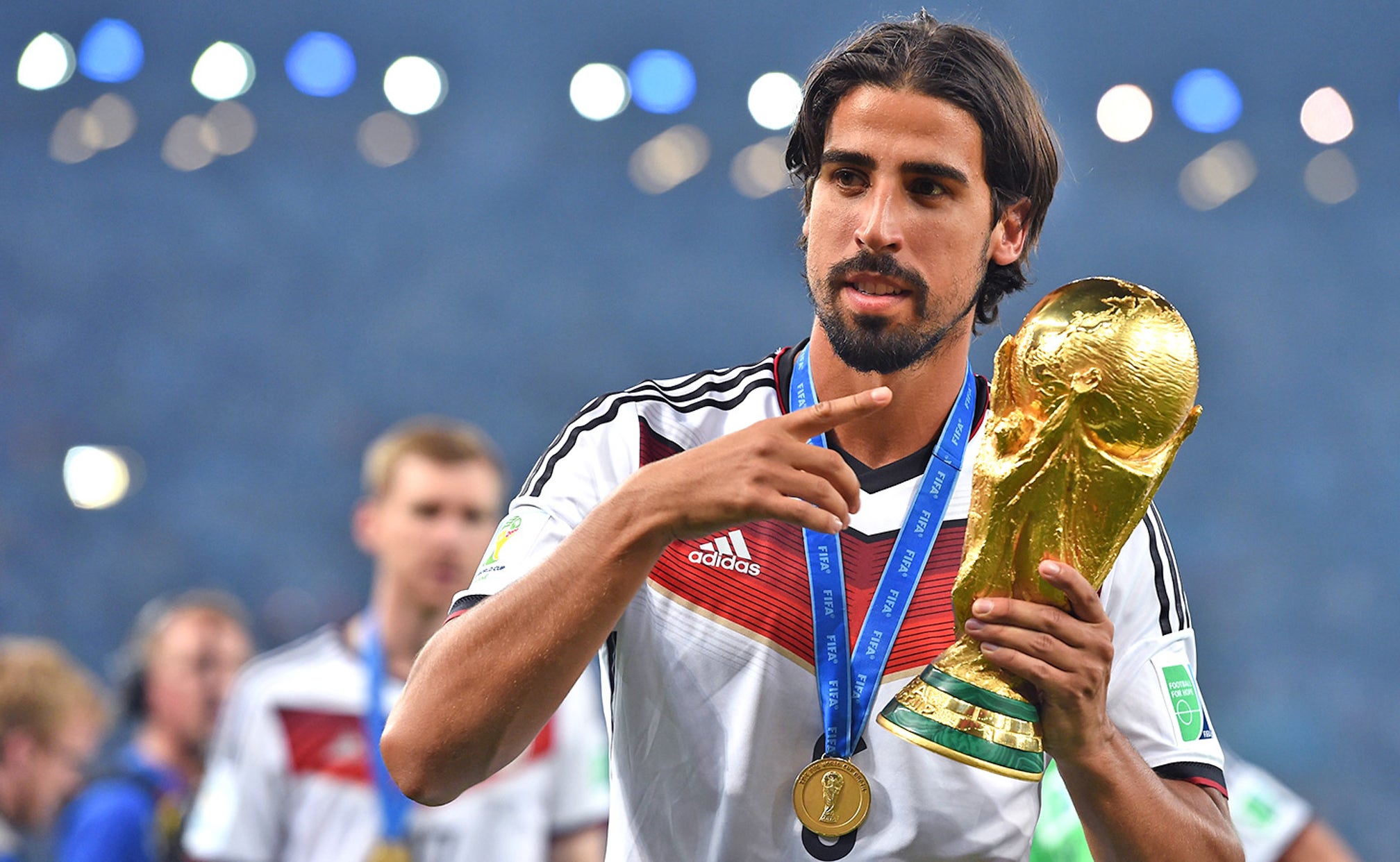 London Clubs In Battle To Sign Real Madrid Midfielder Khedira Fox Sports