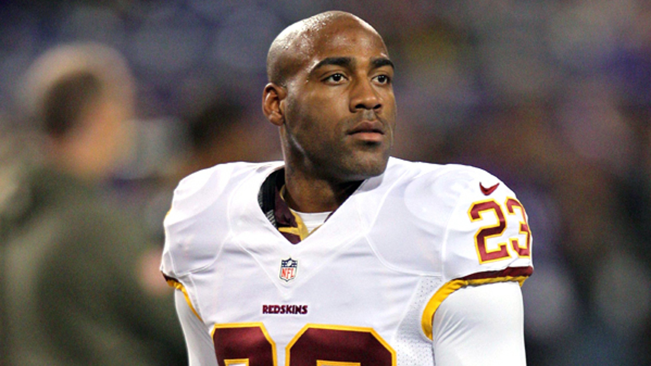 Help wanted DeAngelo Hall gave away cleats, now needs the insoles back