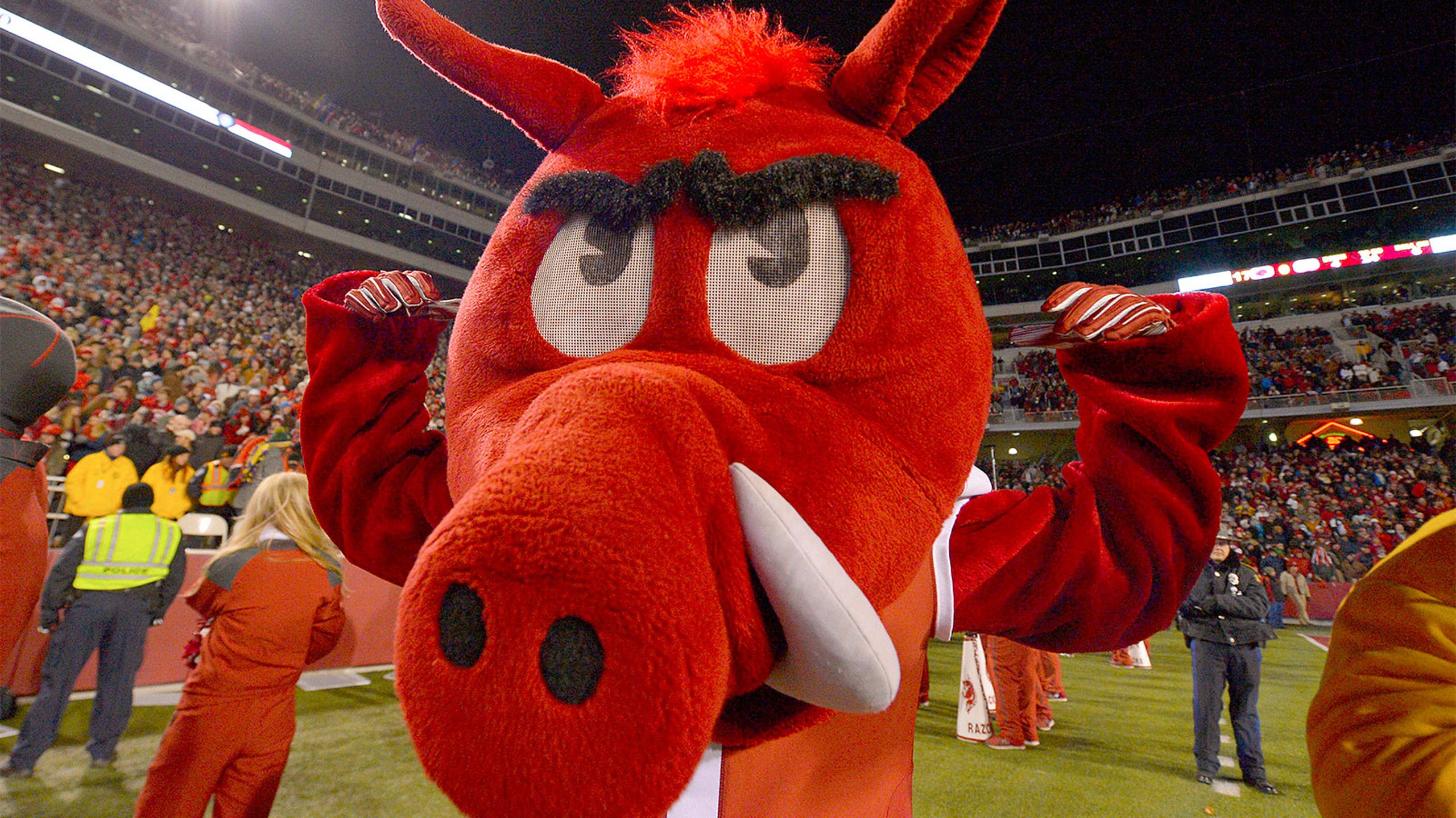 Arkansas goes whole hog after scrimmage literally FOX Sports