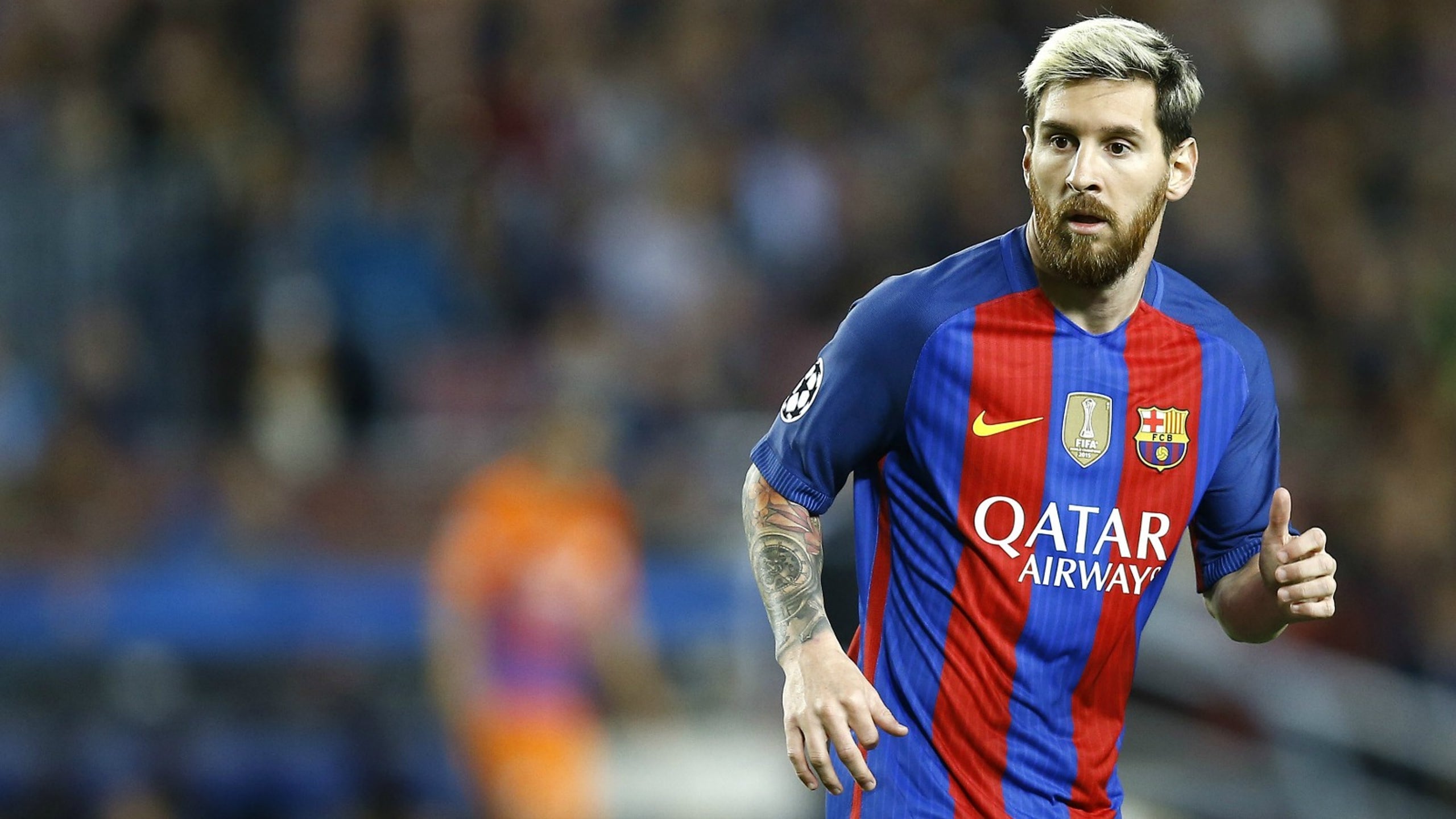 Lionel Messi Gets Embarrassed When Reading Tweets About Himself FOX 