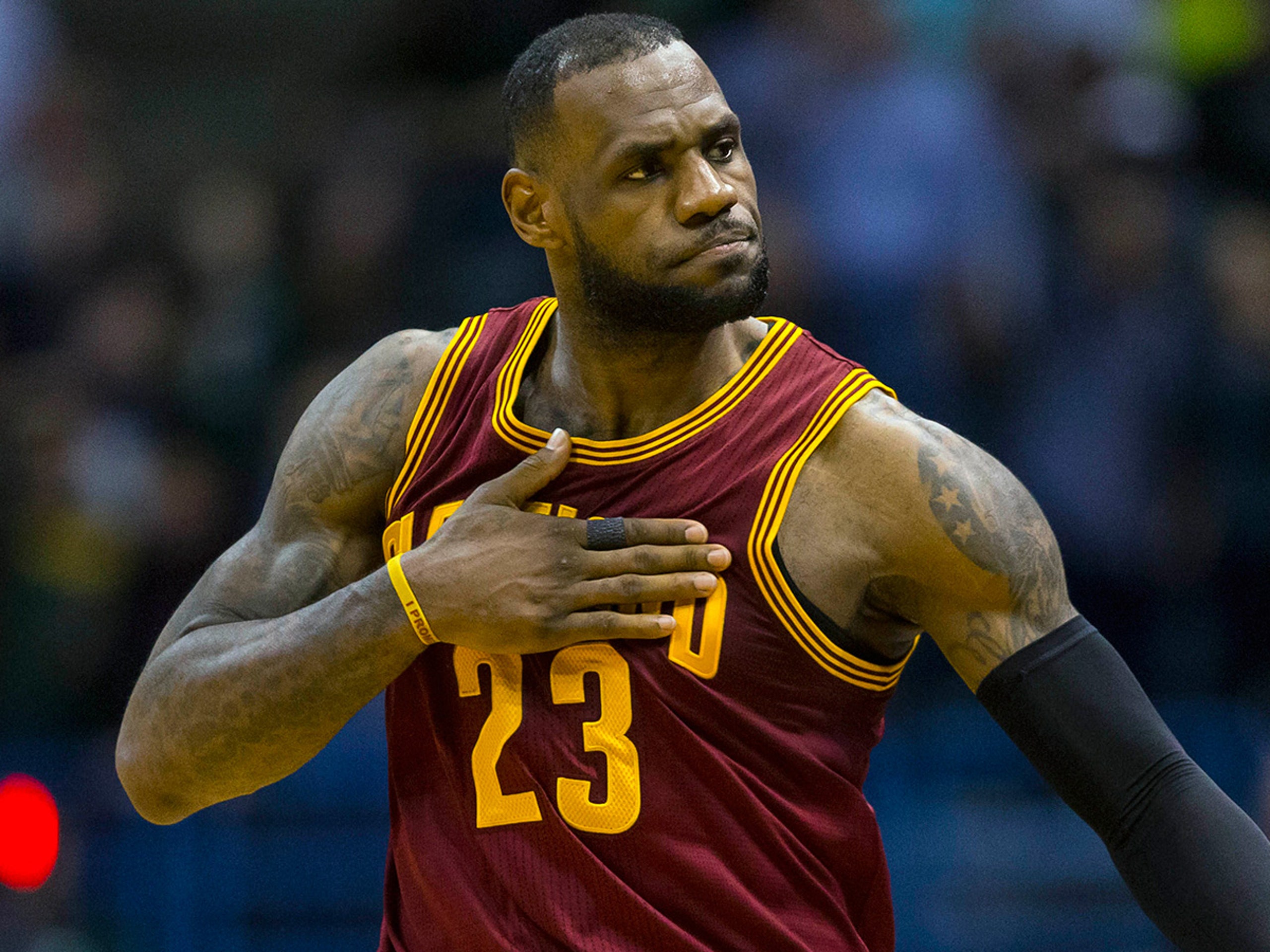 Bringing A Title To Cleveland Made Lebron James Si S Sportsperson Of The Year Fox Sports