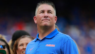 Next Story Image: Florida, softball coach Tim Walton agree to 10-year extension