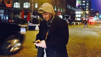 Next Story Image: Peter Facinelli has #8CrazyTweets about the Super Bowl