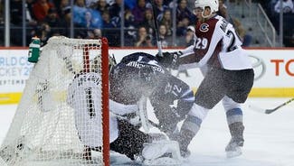 Next Story Image: Scheifele extends points streak, Jets beat Avs 3-2
