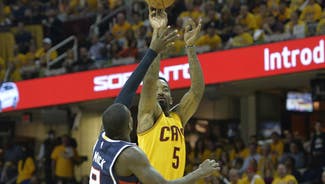 Next Story Image: 911: Shumpert and Smith hit shot-clock beaters in first half