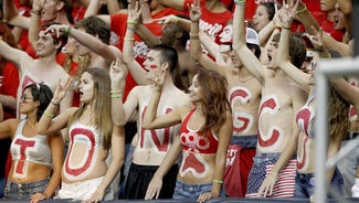 Next Story Image: Video: Security guard at Houston game appears to strike celebrating fan