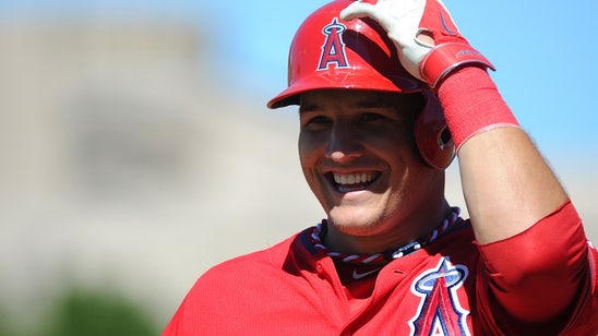 Mike Trout 'really excited' about new weather balloon - a gift from Jim Cantore